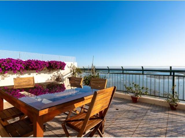 7 quarto, Faro Faro 8000 227 102067527