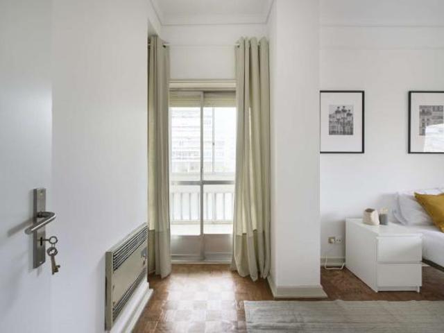 7 quarto, Lisbon Lisbon 1700 177 LS85258195