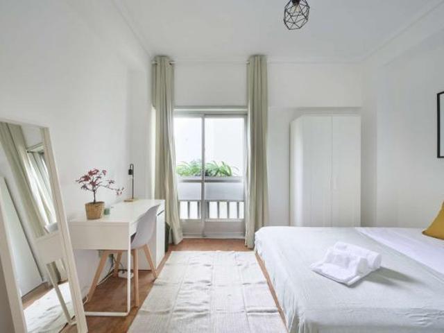 7 quarto, Lisbon Lisbon 1700 177 LS85258199