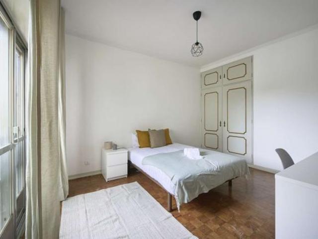 7 quarto, Lisbon Lisbon 1700 177 LS85258200