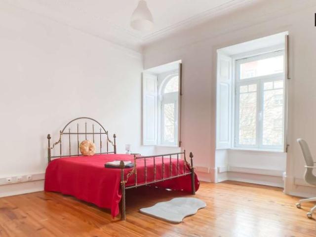 7 quarto, Lisbon Lisbon 1050 210 92106103