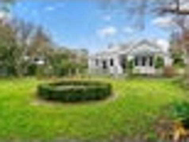 7 Rexwood Street is on the market!