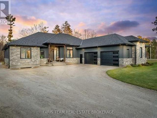 7 Reynolds Road, Tiny, ON, L0L 2T0 house for sale | Listing ID S12857 | Royal LePage