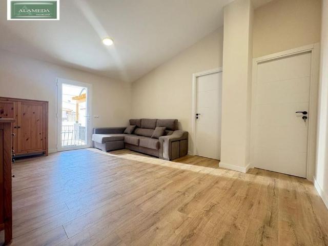 7 room luxury House for rent in Torrent, Spain
