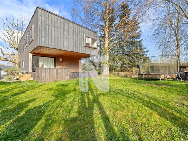 7 Room single house