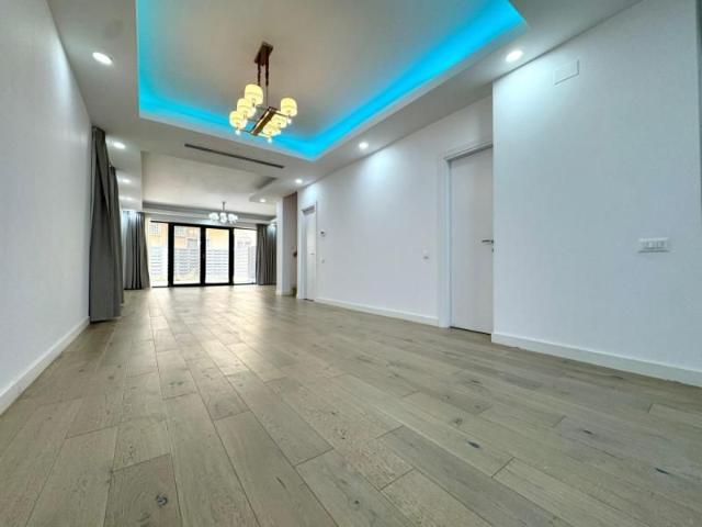 7 room villa | complex with swimming pool |Pipera American School