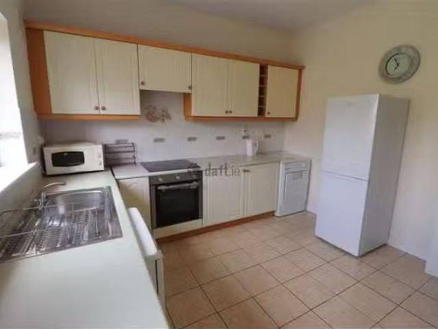 7 Salmon Weir, Annacotty, Co. Limerick is for rent