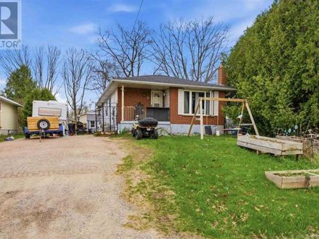 7 Schurm Ave, Blind River, ON, P0R 1B0 house for sale | Listing ID SM261178 | Royal LePage