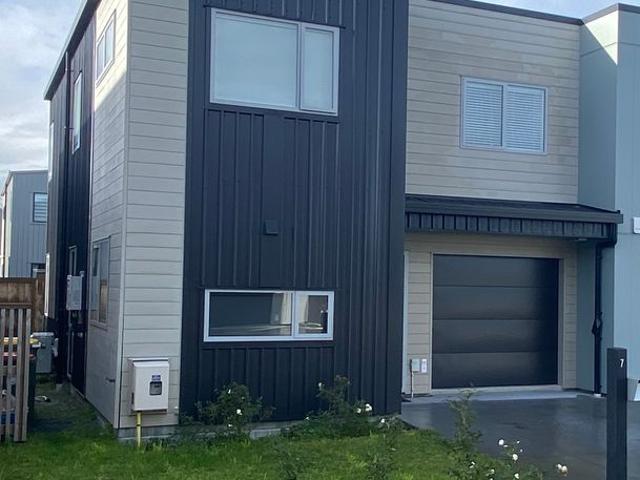 7 Selkirk Lane, Hamilton Lake, Hamilton City
