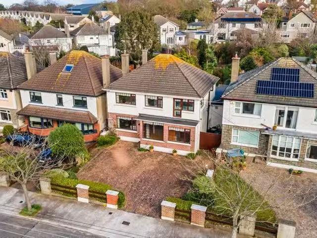 7 Shielmartin Drive, Sutton, Dublin 13, D13 E971