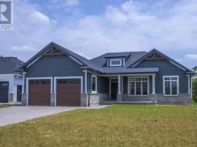 7 Spruce Crescent, North Middleinteraction Parkhill, ON, N0M.
