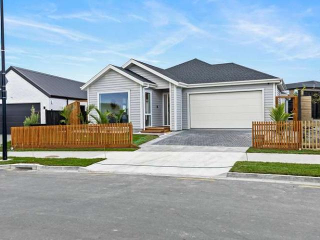 7 Tukutata Crescent, Milldale, Rodney