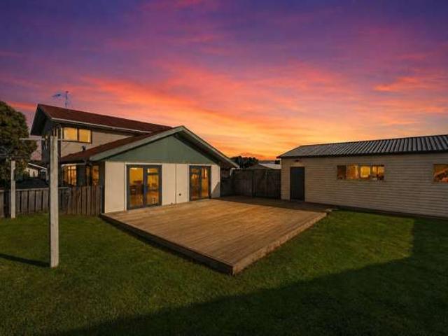 7 Te Kupe Road, Paraparaumu Beach, Kapiti Coast