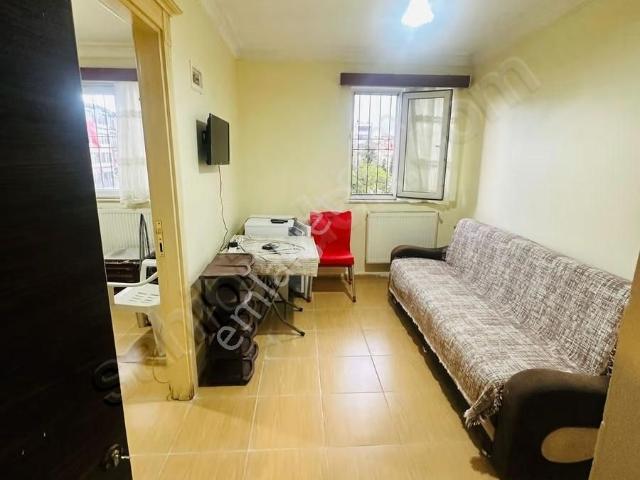 7 Tepede Kiralık 1+1 Eşyalı Daire Aile Binası