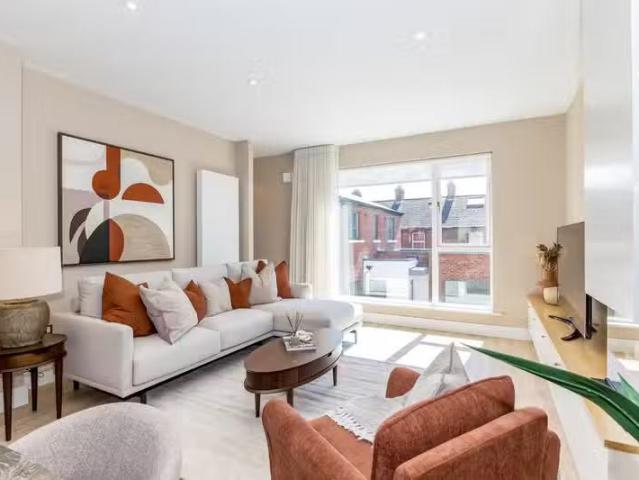 7 The Dockyard, South Dock Street, Dublin 4 is for sale