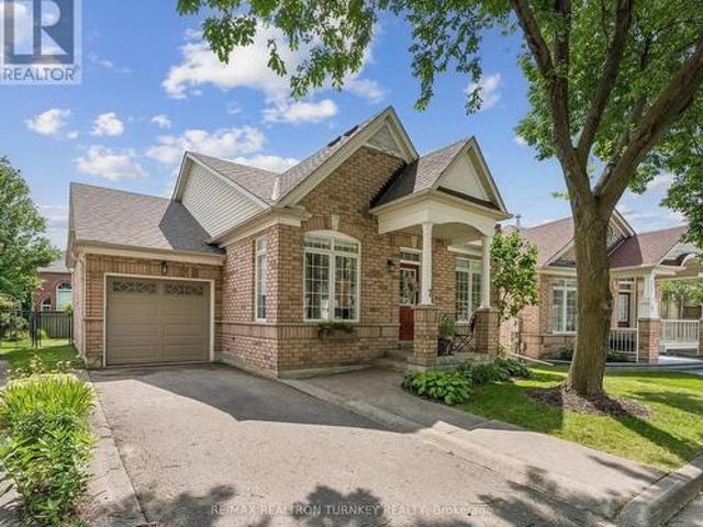 7 Thomas Bales Drive, Markham, ON, L6C 2W7 house for sale | Listing ID N13544 | Royal LePage