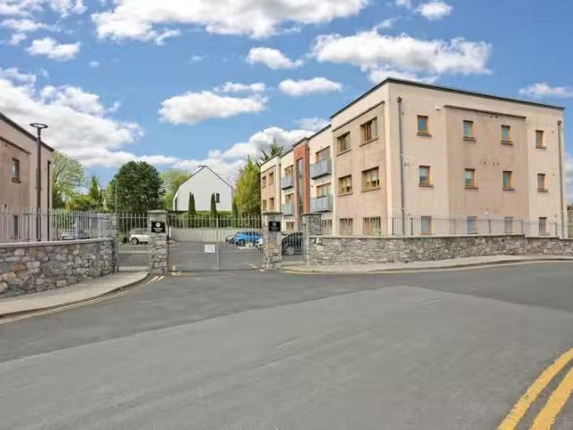 7 Vandeleur Mews, Ennis Road, Limerick, V94X995 is for sale