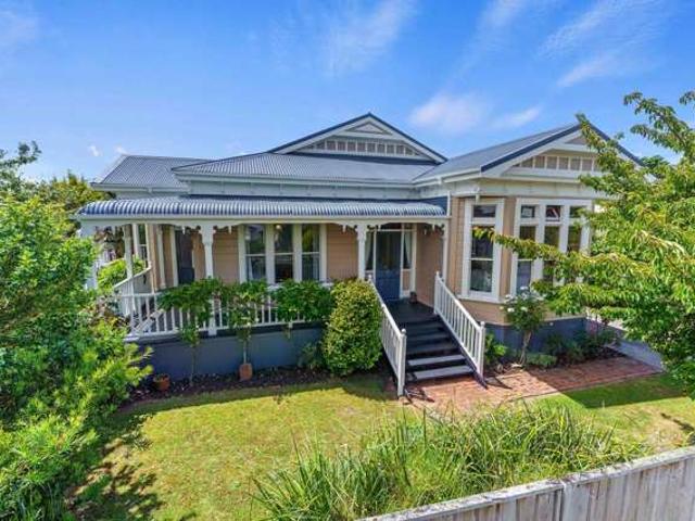 7 Waikare Road, Raumati Beach, Kapiti Coast
