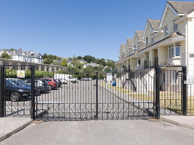7 Whitepoint Moorings, Cobh, Co. Cork, P24Y757
