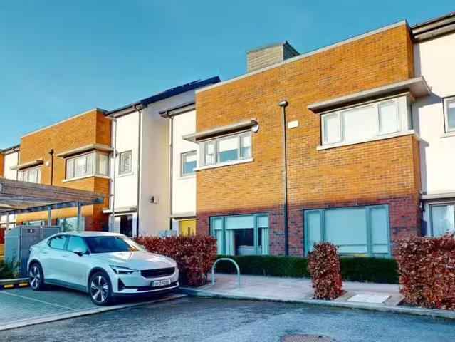 7 Willow Glen, Carrickmines, Dublin 18, D18V12D is for sale