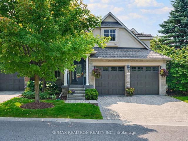 7 Wilton Trail, Aurora | 3Beds/3Bath, Townhouse, $1,175,000 | Condos. Ca