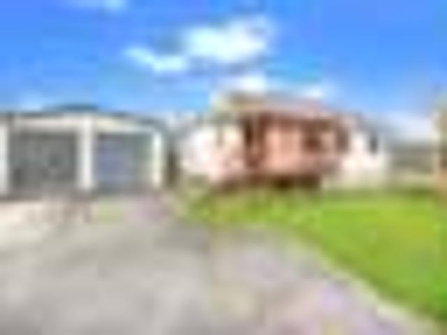 Sold 7 Wren Place, Unsworth Heights Apr 2024 | Barfoot & Thompson