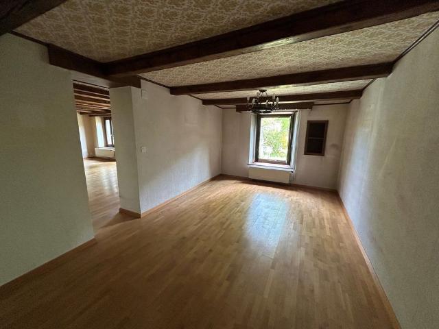 7 Zimmer, 140 m², 1. Stock