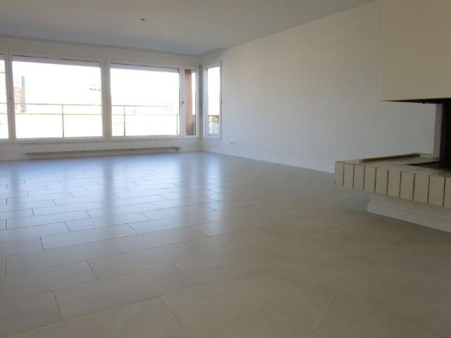 7 Zimmer, 160 m², 4. Stock
