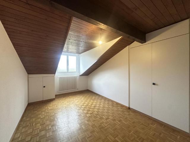 7 Zimmer, 182 m², 1. Stock