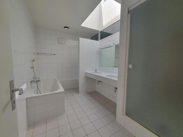 7 Zimmer, 197 m², 6. Stock