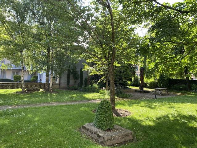 7 Zimmer, 230 m², 3. Stock