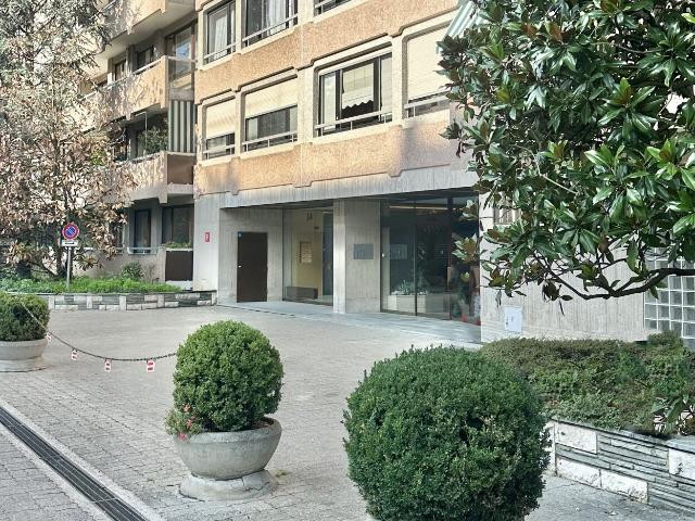 7 Zimmer Wohnung in Genf – Superior Erdgeschoss