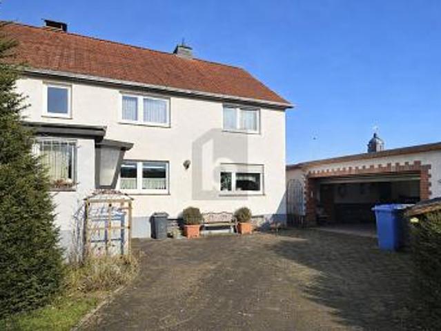 7 ZIMMER, GROßER GARTEN, RUHIGE LAGE