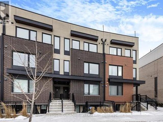7 181 William Duncan Road, Toronto, ON, M3K 0B7 townhouse for sale | Listing ID W11994 | Royal LePage