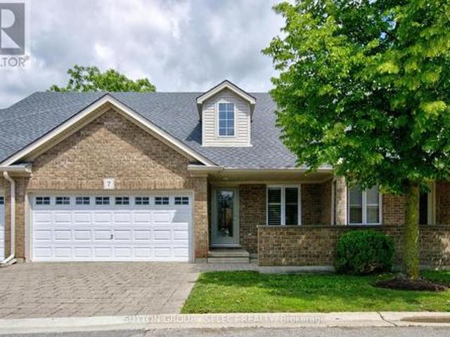 7 1853 Blackwater Road, London North C, ON, N5X 4R9 townhouse for sale | Listing ID X13484 | Royal LePage