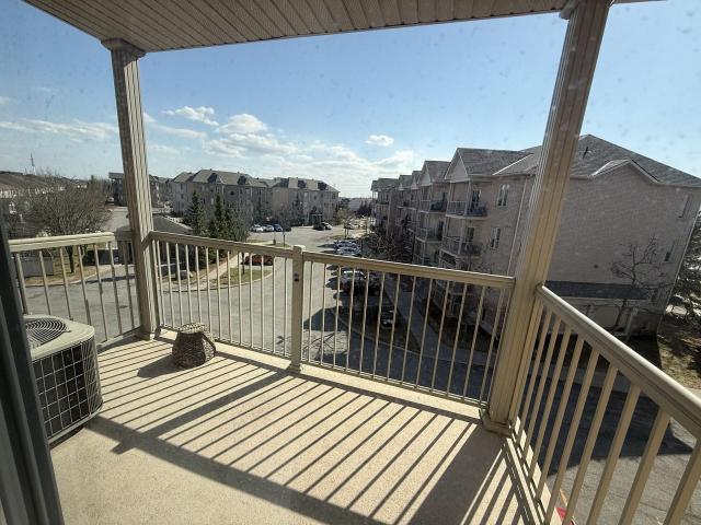 7 190 Rustic Hills Crescent 2 Bedroom Apartment for Rent at 190 Rustic Hills Cres, Ottawa, ON K4A 0B9 Cardinal Creek
