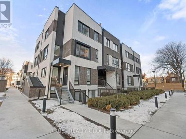 7 10 Ed Clark Gardens Avenue, Toronto, ON, M6N 3A9 townhouse for sale | Listing ID W11953 | Royal LePage