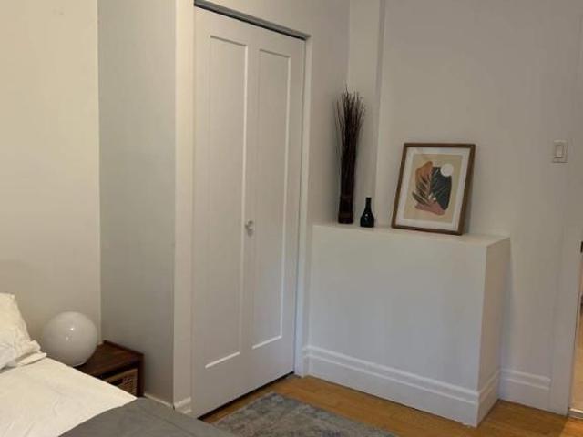 7 1/2 Montréal Côte des Neiges 2 500 $/mois
