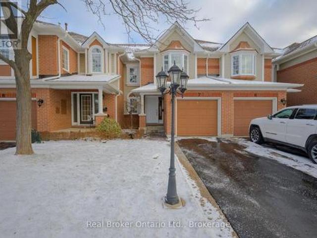 7 2141 Country Club Drive, Burlington Rose, ON, L7M 4E5 townhouse for sale | Listing ID W11945 | Royal LePage