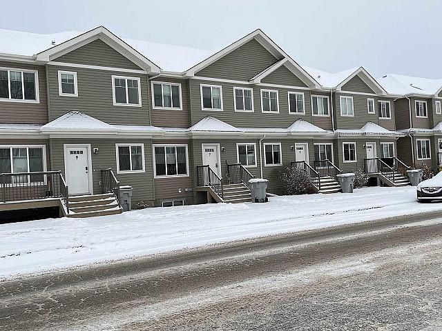 #7 300 Queen St Spruce Grove, Alberta