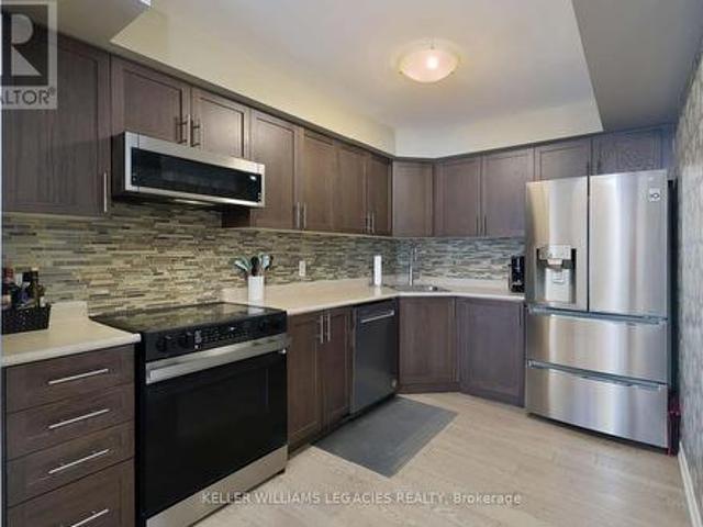 7 57 Ferndale Drive S, Barrie, ON, L4N 5T6 townhouse for sale | Listing ID S12071 | Royal LePage