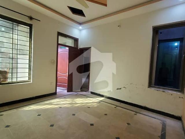 7.5 Marla Double Semi Commercial Building In Range Road Near Hakeem Plaza