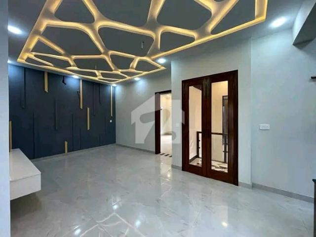 7.5 marla extraordinary house for sale in buch villas