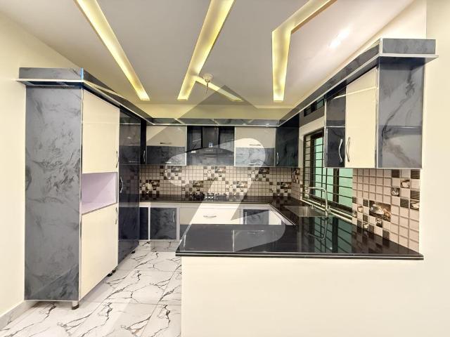 7.5 Marla House Hot Location Near Park Buch Executive Villas
