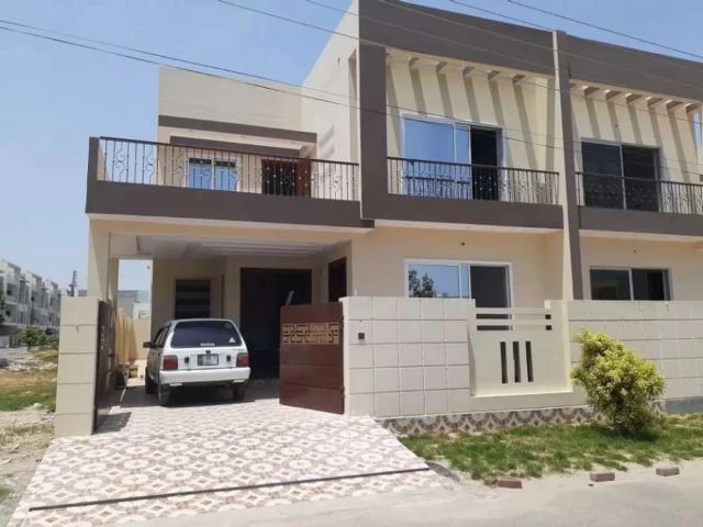 7.5 Marla park facing house for Sale Multan ID 28889