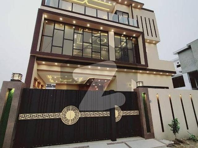 7.5 Marla Ultra Luxurious Designer House For Sale In Buch Executive Villas Multan