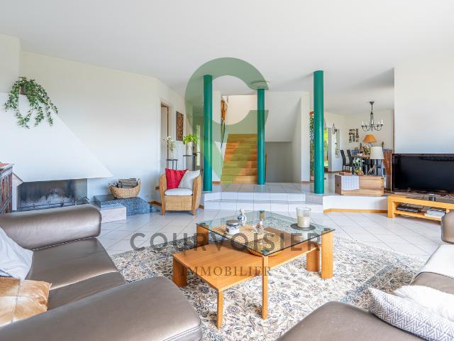 7,5 Zimmer Doppelhaus mit wunderschönem Blick auf den See
