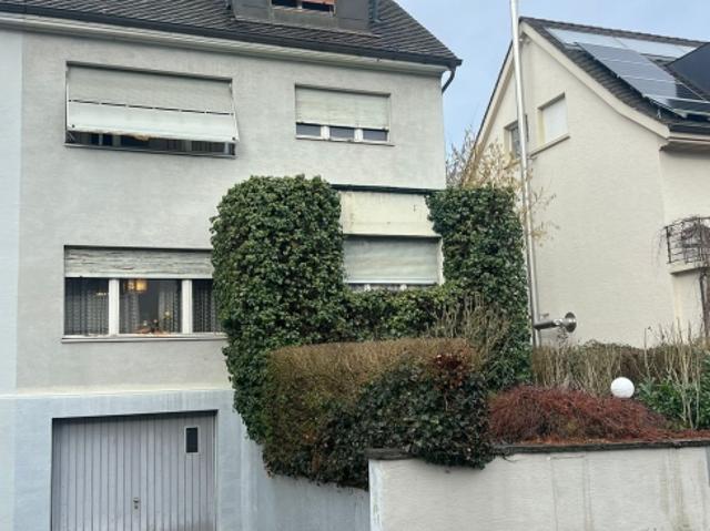 Reserviert 7.5 Zimmer Einfamilienhaus in attraktiver Lage in Basel