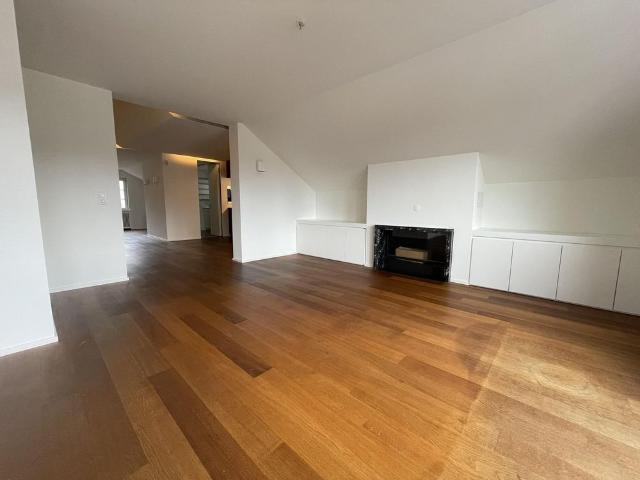 7.5 Zimmer, 177 m², 4. Stock