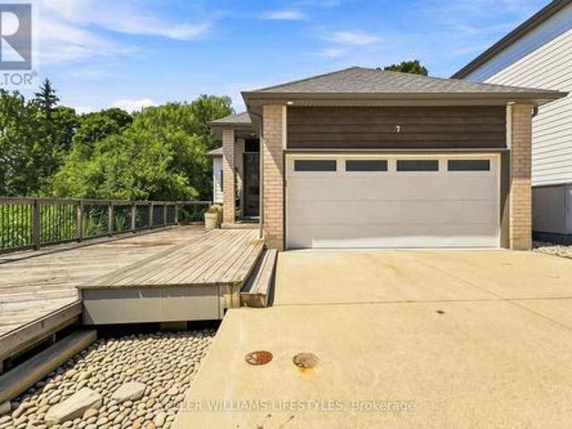 7 727 Apricot Drive, London South K, ON, N6K 5A7 condo for sale | Listing ID X13662 | Royal LePage